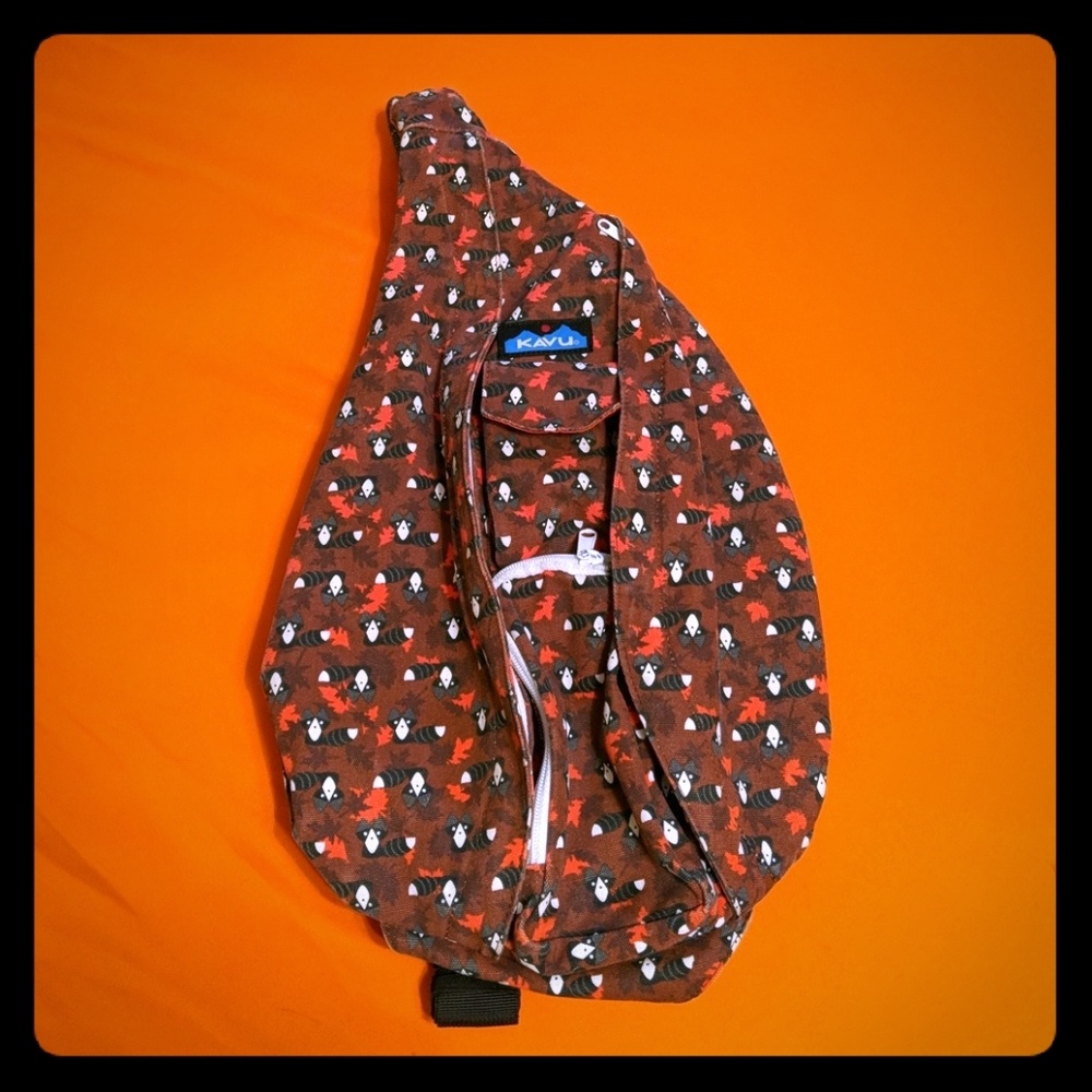 Kavu Rope Sling Bag Raccoon